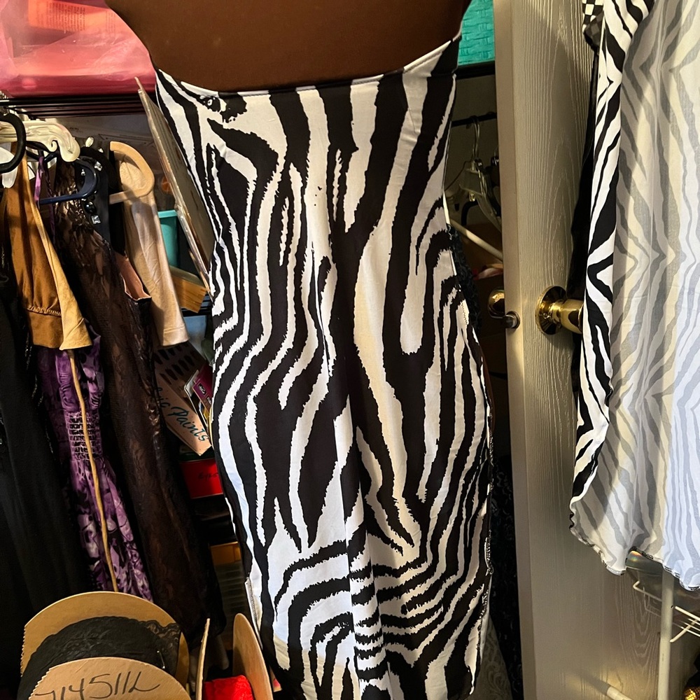 Custom Made Tux Top (Matching G String Available) - image 4